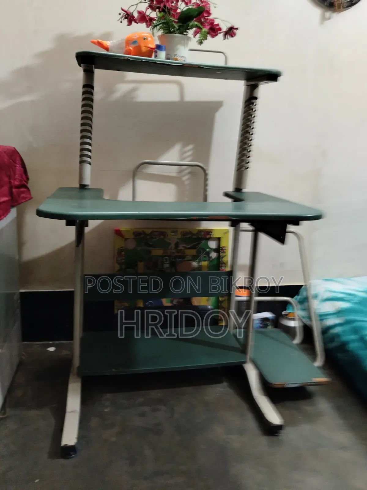 Computer Table