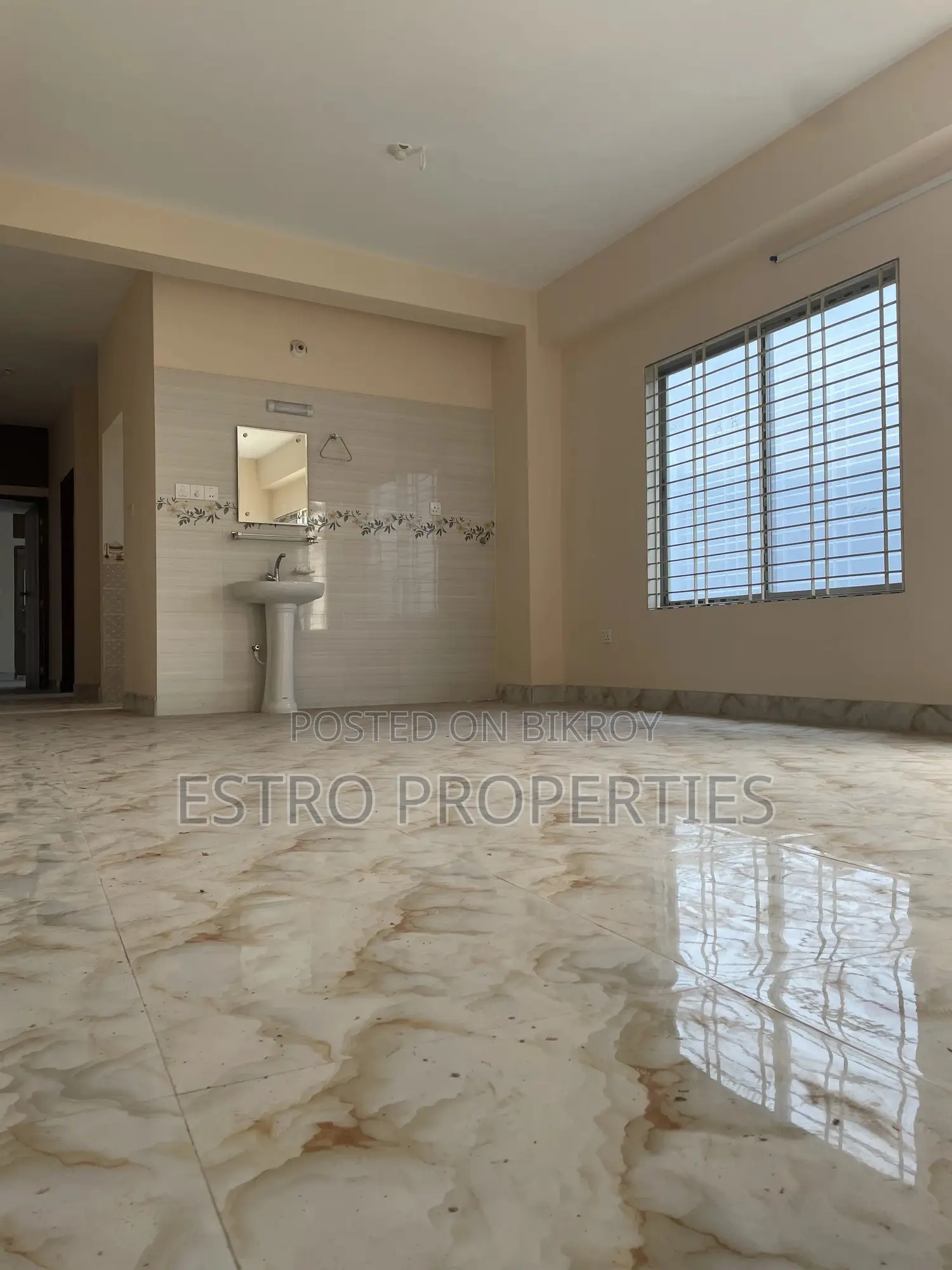 3bdrm Apartment in Khulna Sadar for Sale