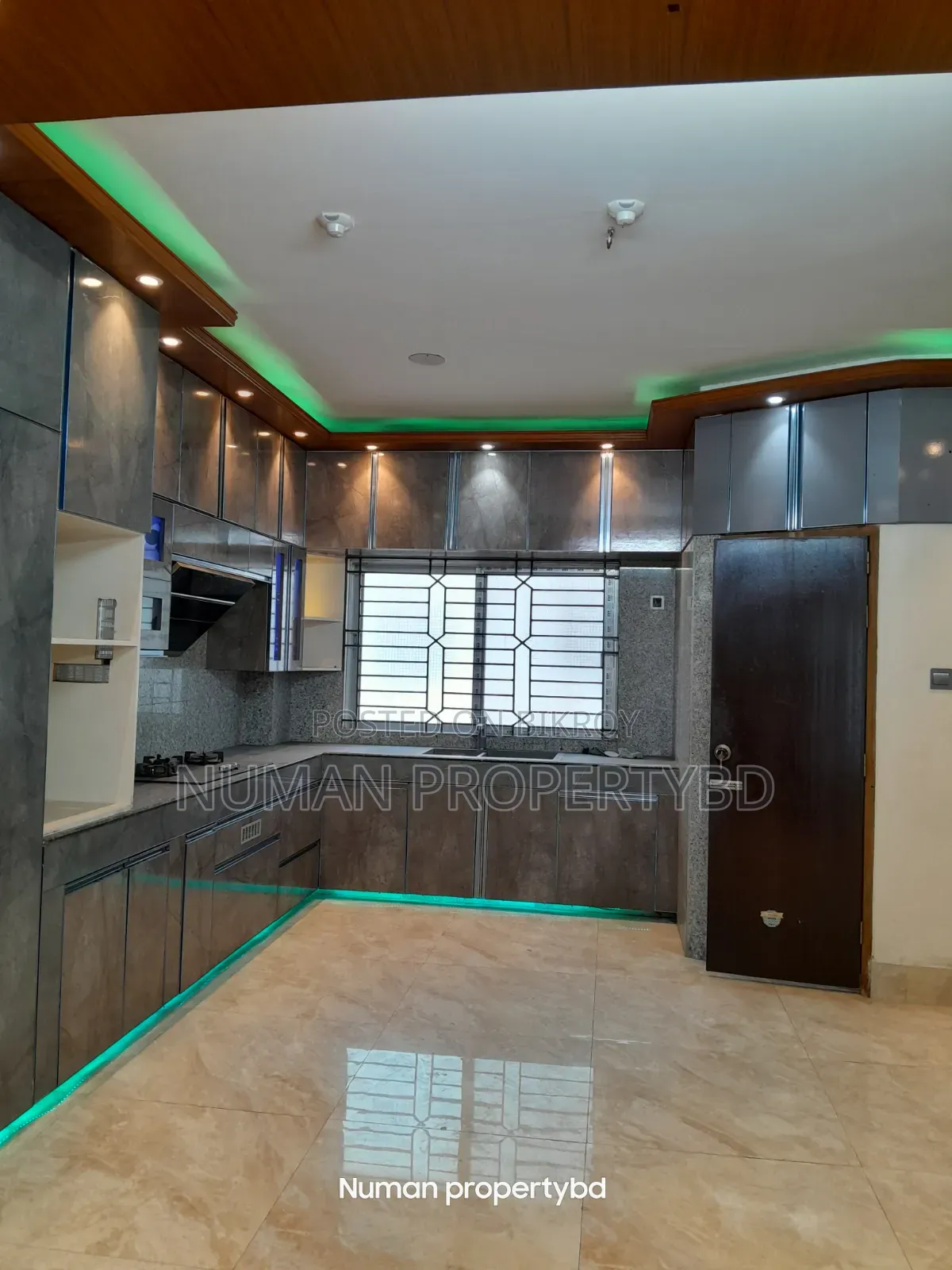 4-bedroom Duplex in Numan Propertybd, Basundhara for Rent