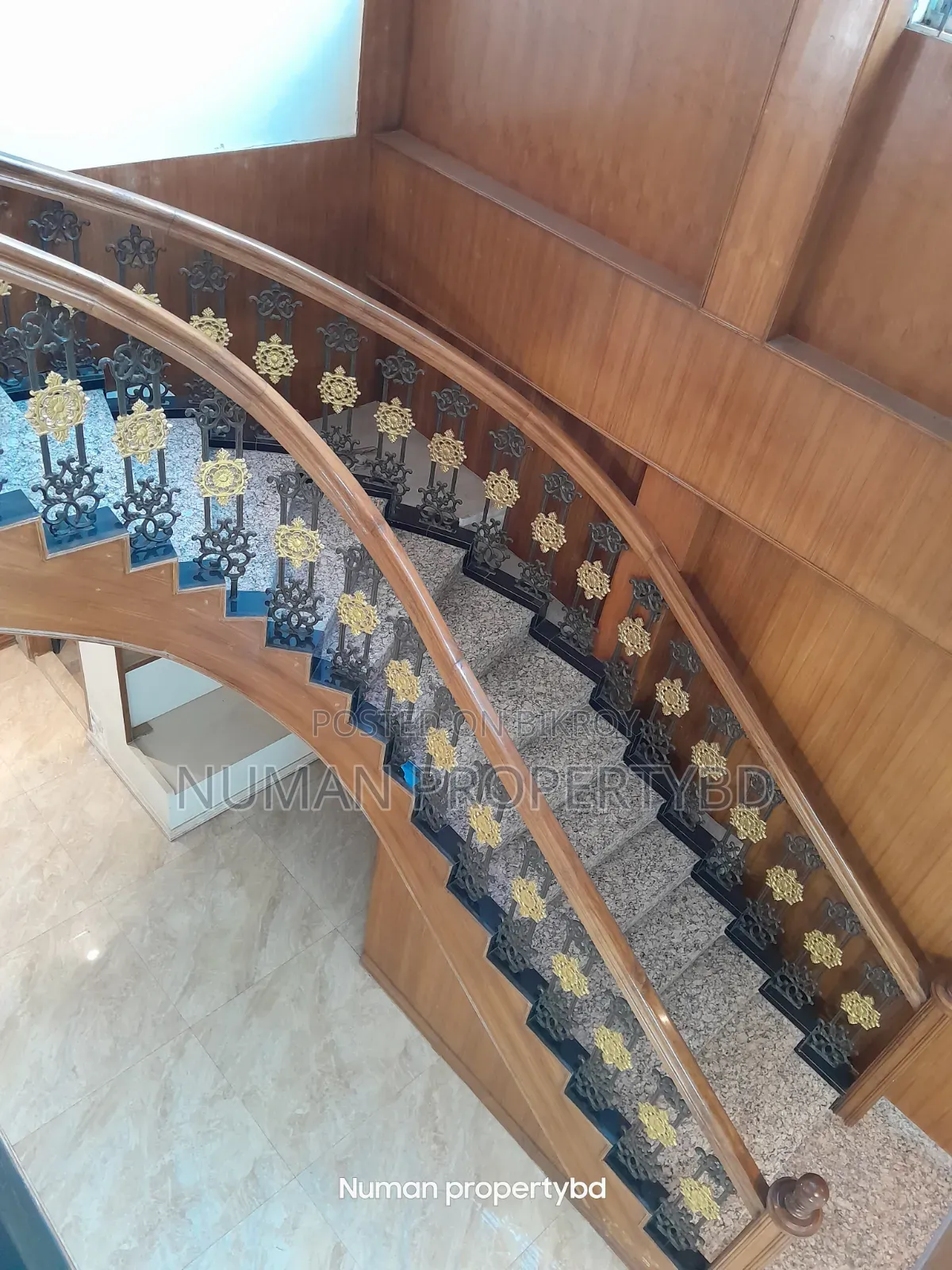 4-bedroom Duplex in Numan Propertybd, Basundhara for Rent