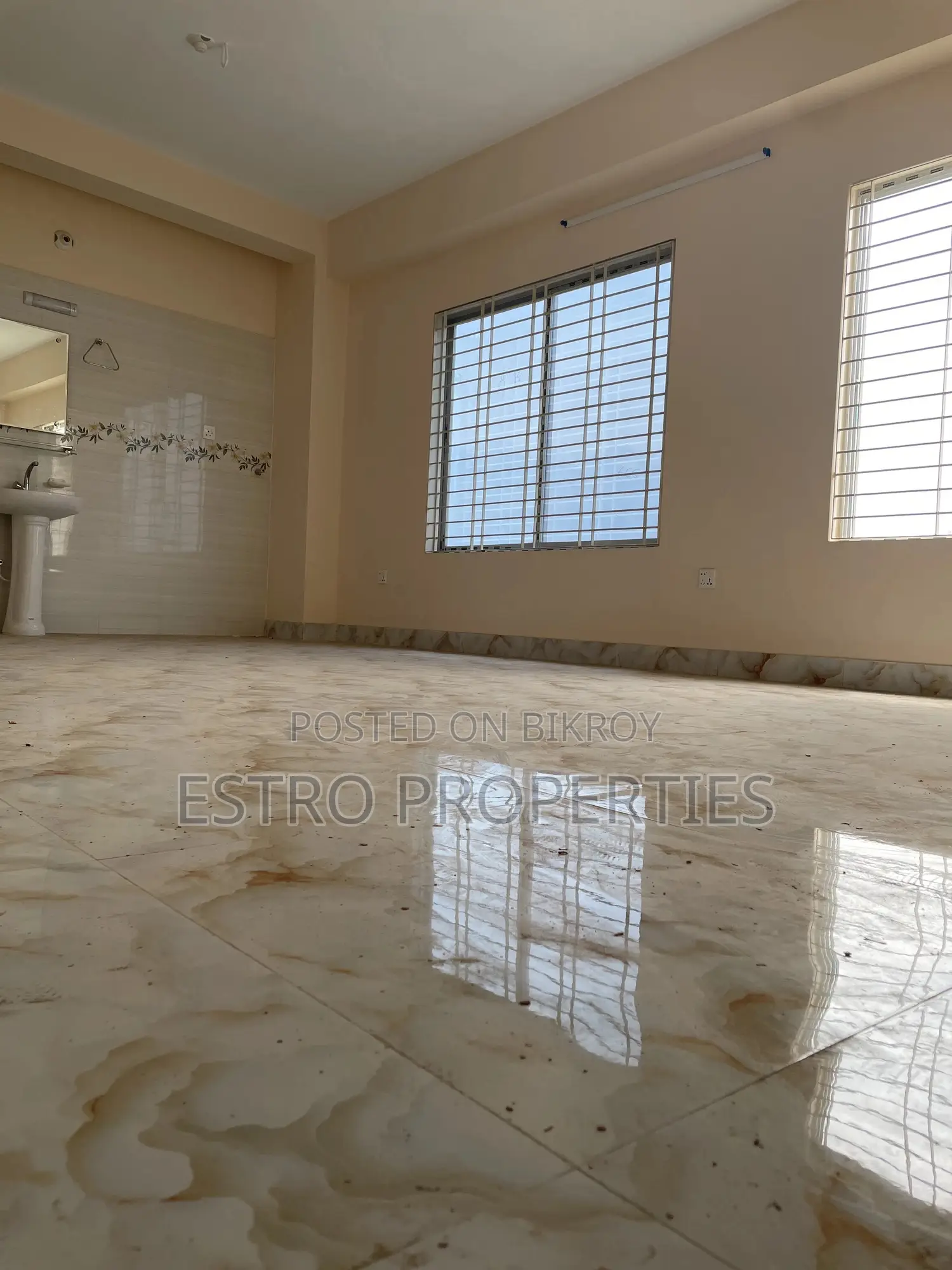3bdrm Apartment in Khulna Sadar for Sale