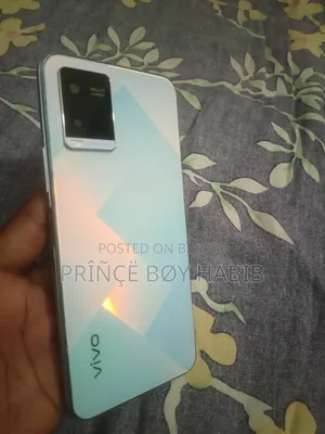 New Vivo Y21 64 GB