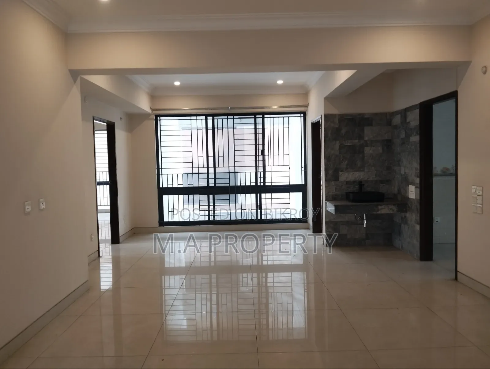 4bdrm Apartment in Addl, Baridhara for Rent