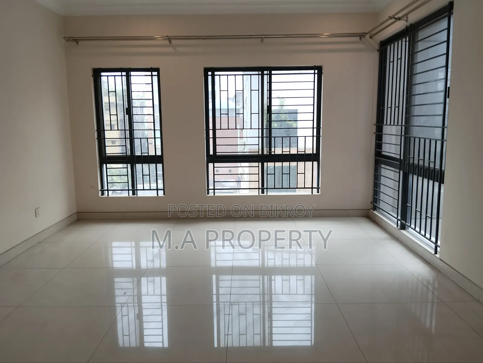 4bdrm Apartment in Addl, Baridhara for Rent