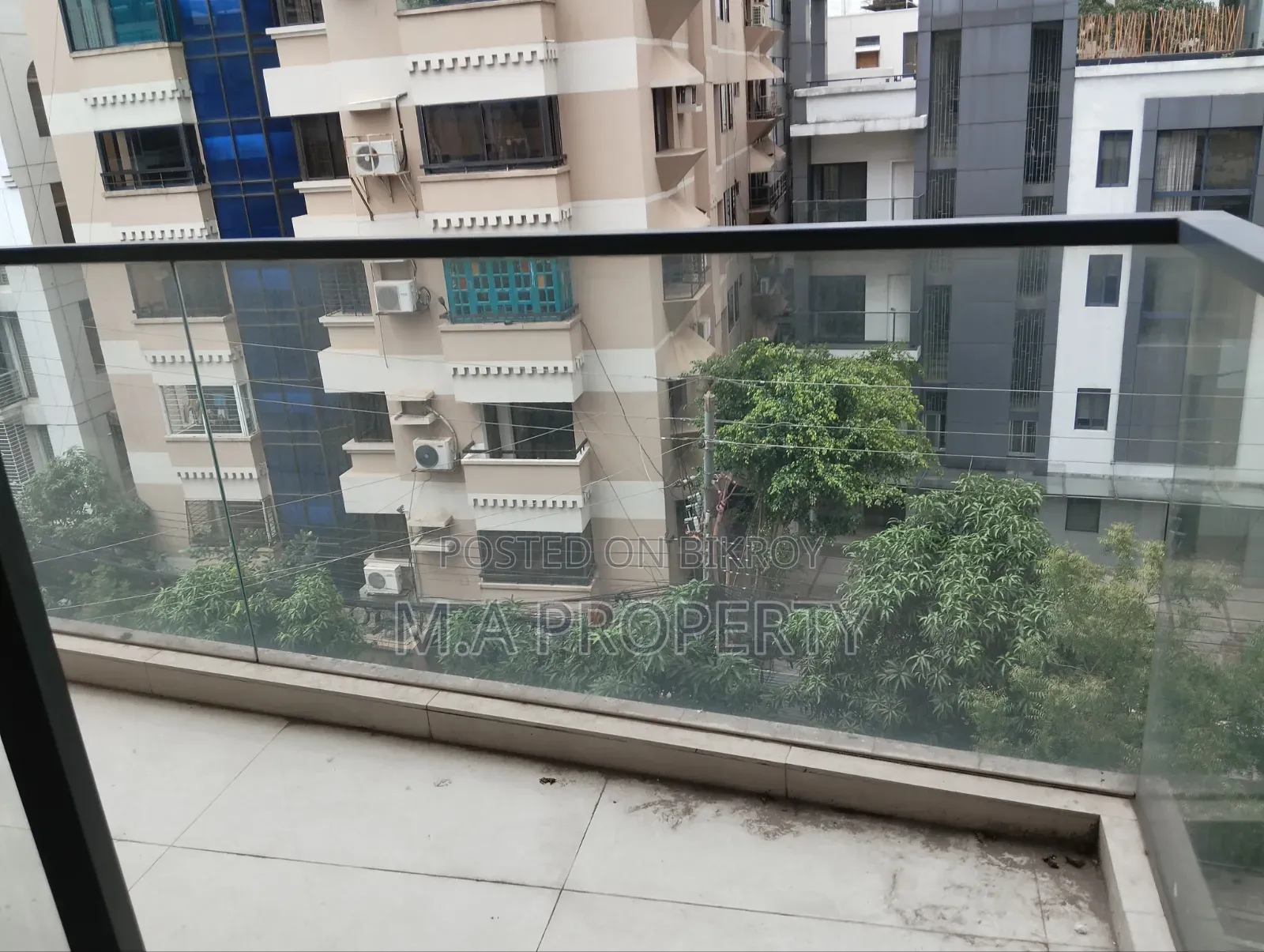 4bdrm Apartment in Addl, Baridhara for Rent