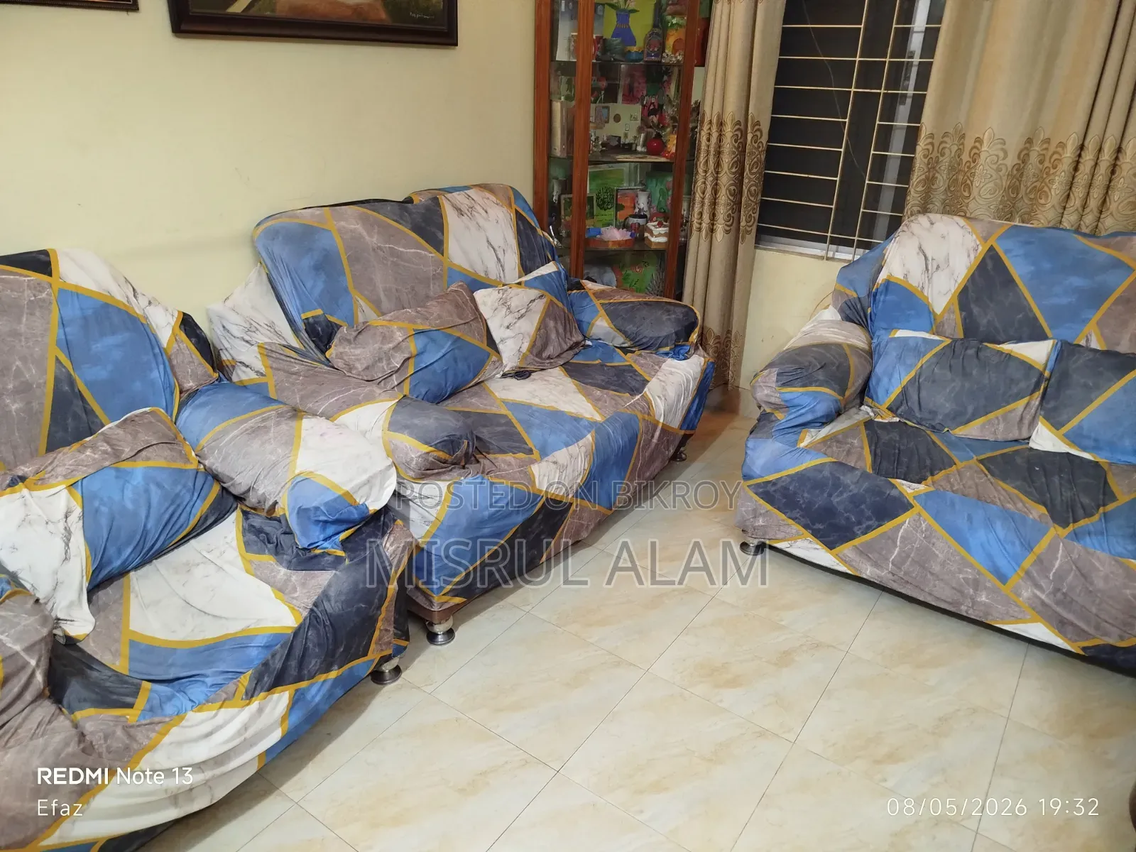 Beautiful and Comfortable 5-Seater Sofa for Sale