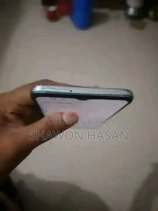 Vivo Y21 64 GB Blue