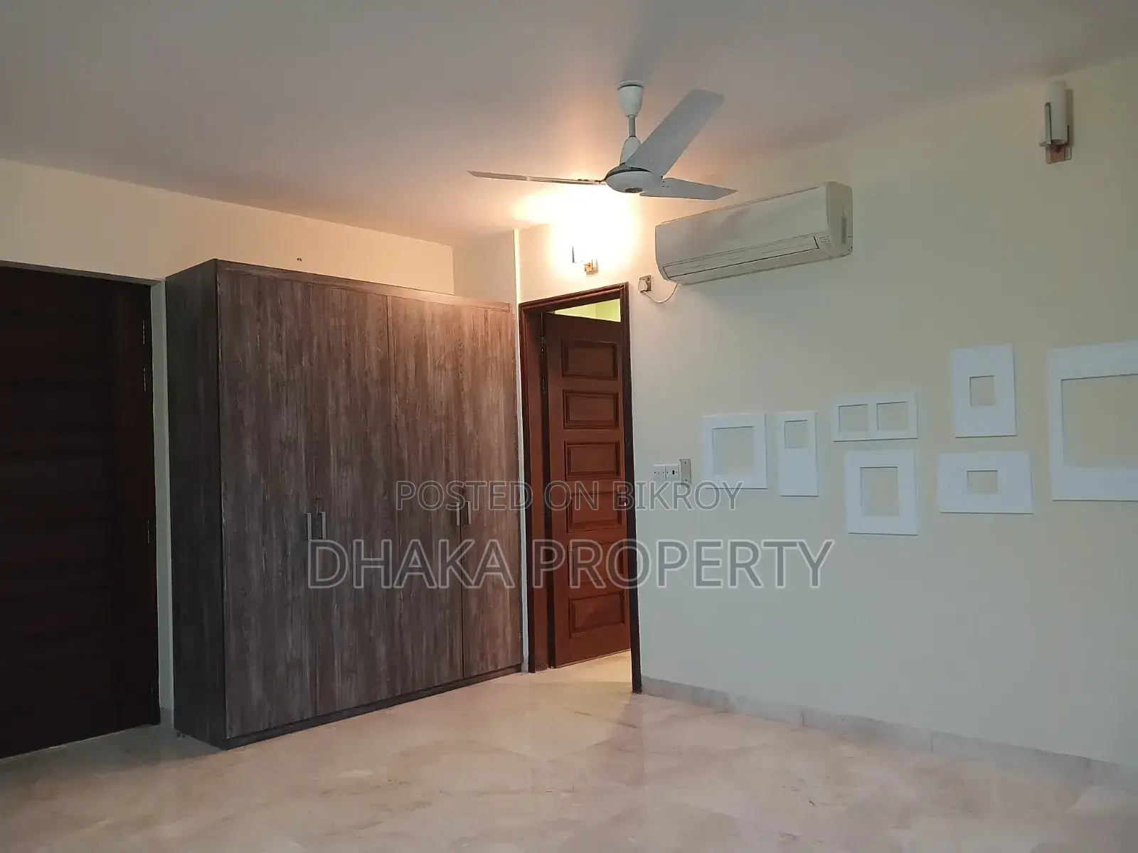 ৪ বেডরুমের অ্যাপার্টমেন্ট সুবাস্তু, বারিধারাতে ভাড়ার জন্য