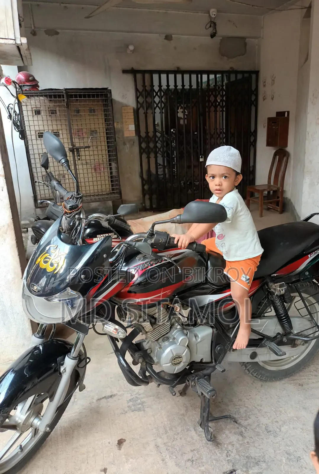 Bajaj Discover 125 2016 Red