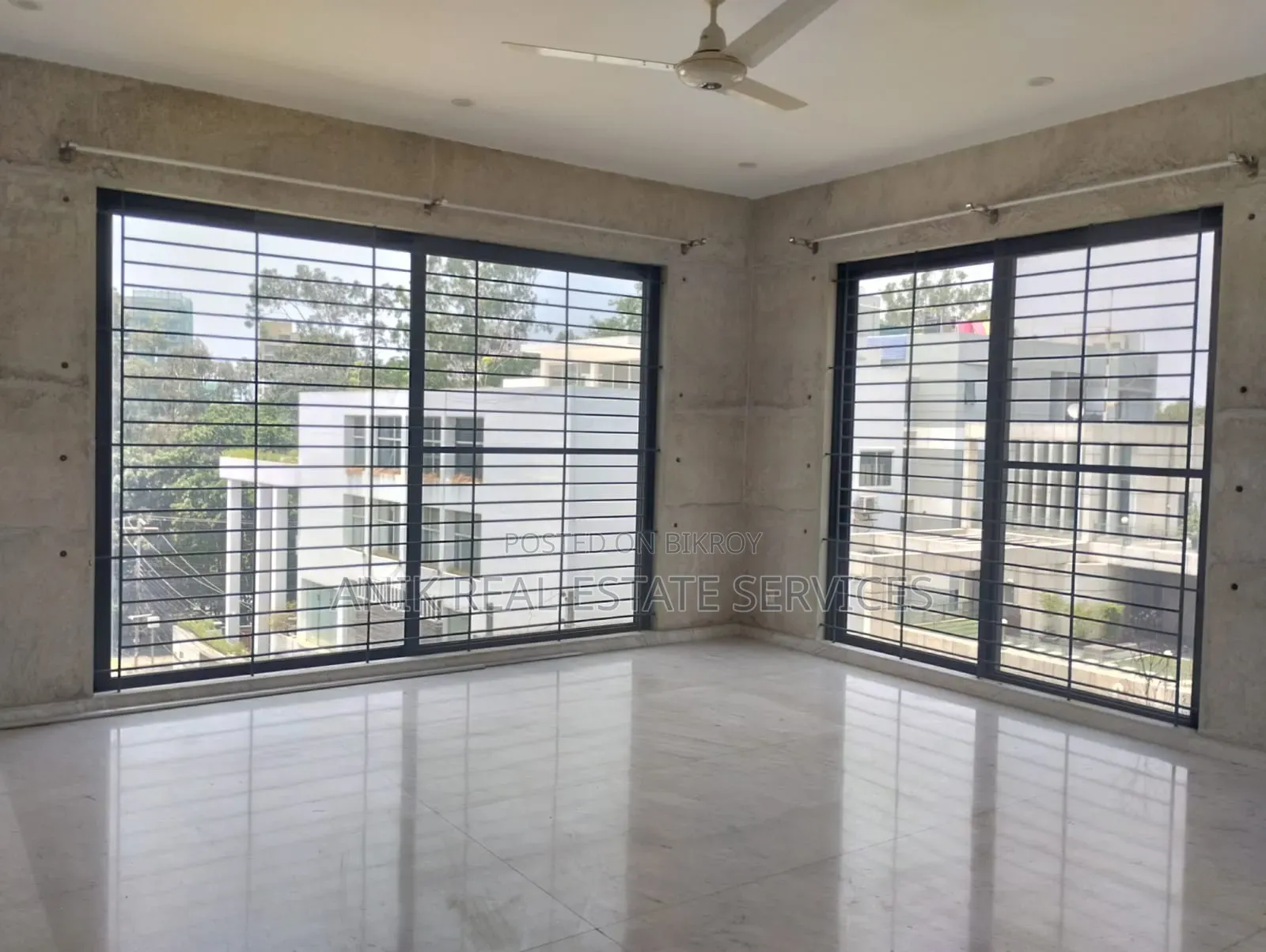 4-bedroom Apartment in Anik Real Estate, Baridhara for Rent