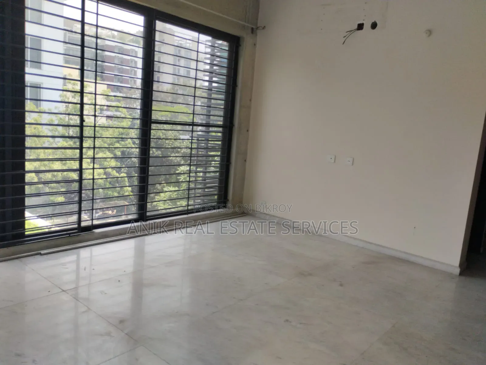 4-bedroom Apartment in Anik Real Estate, Baridhara for Rent