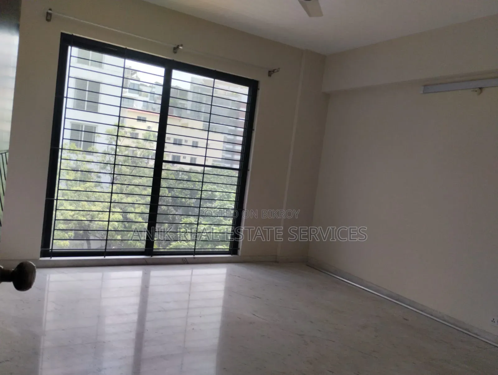 4-bedroom Apartment in Anik Real Estate, Baridhara for Rent