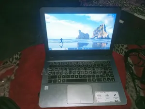 Laptop Asus X44LY 4GB Intel Core i3 HDD+SSD 1T