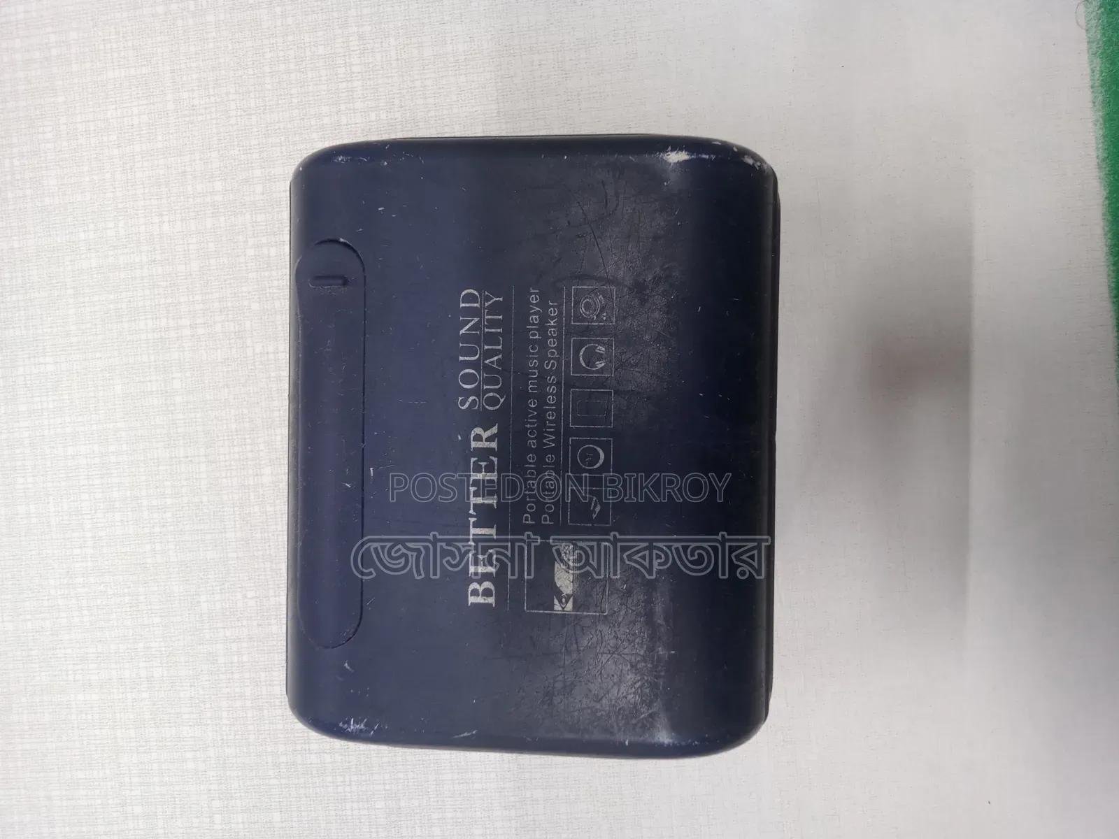 Speaker is in pristine condition