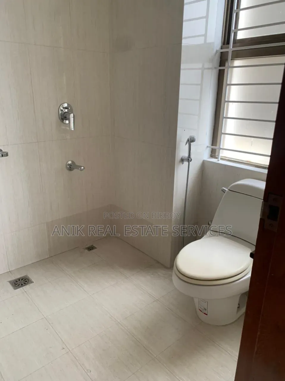 Furnished 3-bedroom Apartment in Anik Real Estate, Baridhara for Rent