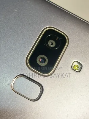 Samsung Galaxy J8 64 GB Purple