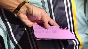 Apple iPhone 16 128 GB Purple