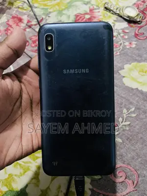 Samsung A10 32 GB Black