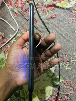 Samsung A10 32 GB Black