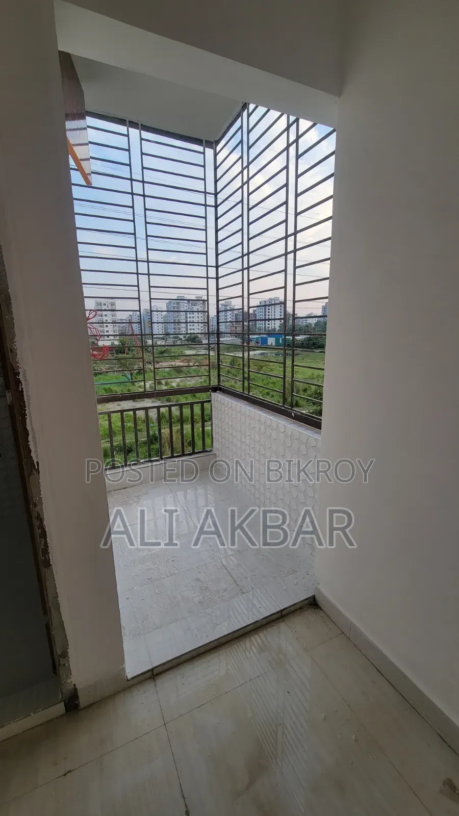 আফতাবনগরের ক্রিস্টাল মুনে ৩ বেডরুমের ফার্নিশড অ্যাপার্টমেন্ট বিক্রয়ের জন্য