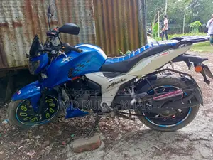 TVS Apache 160 4V 2020 Green