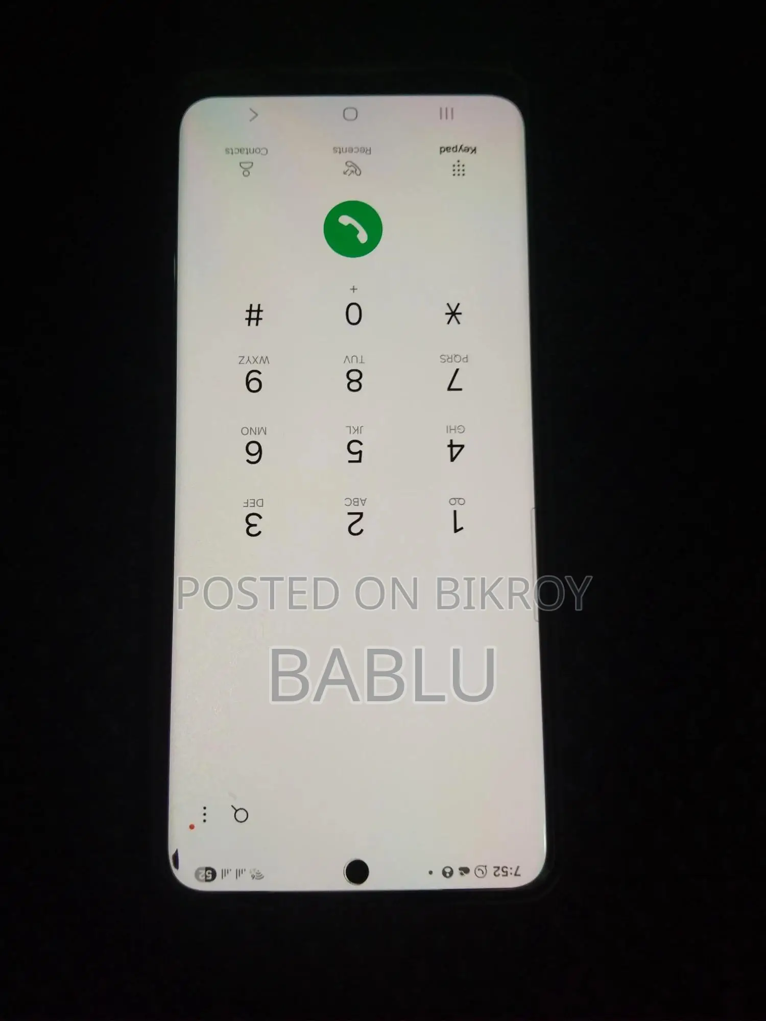 Samsung S21 Ultra Display a Small Black Spot On