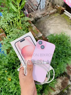 Apple iPhone 15 128 GB Pink