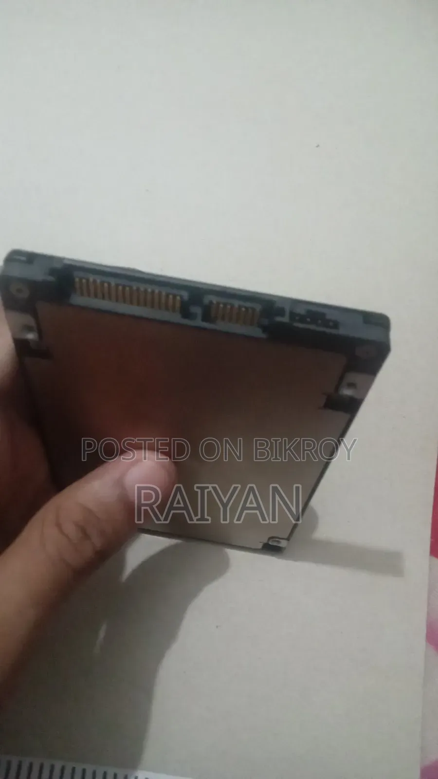 240GB SSD Server 93% Health