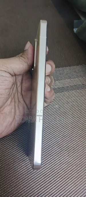 Vivo V23 5G 128 GB গোল্ড