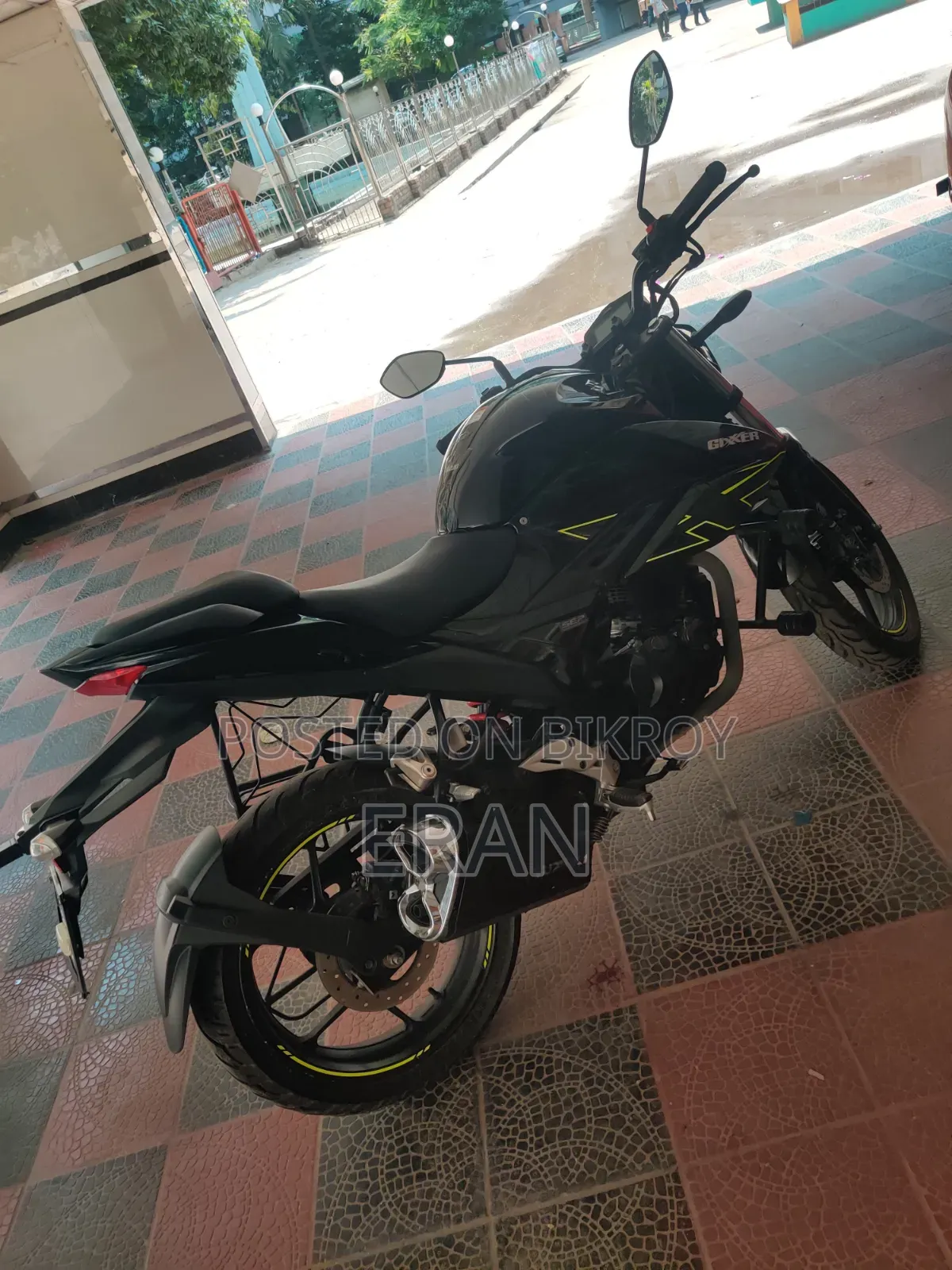 Suzuki Bike 2023 Black