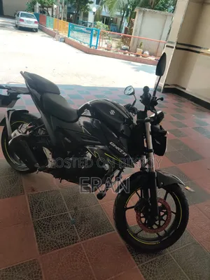 Suzuki Bike 2023 Black