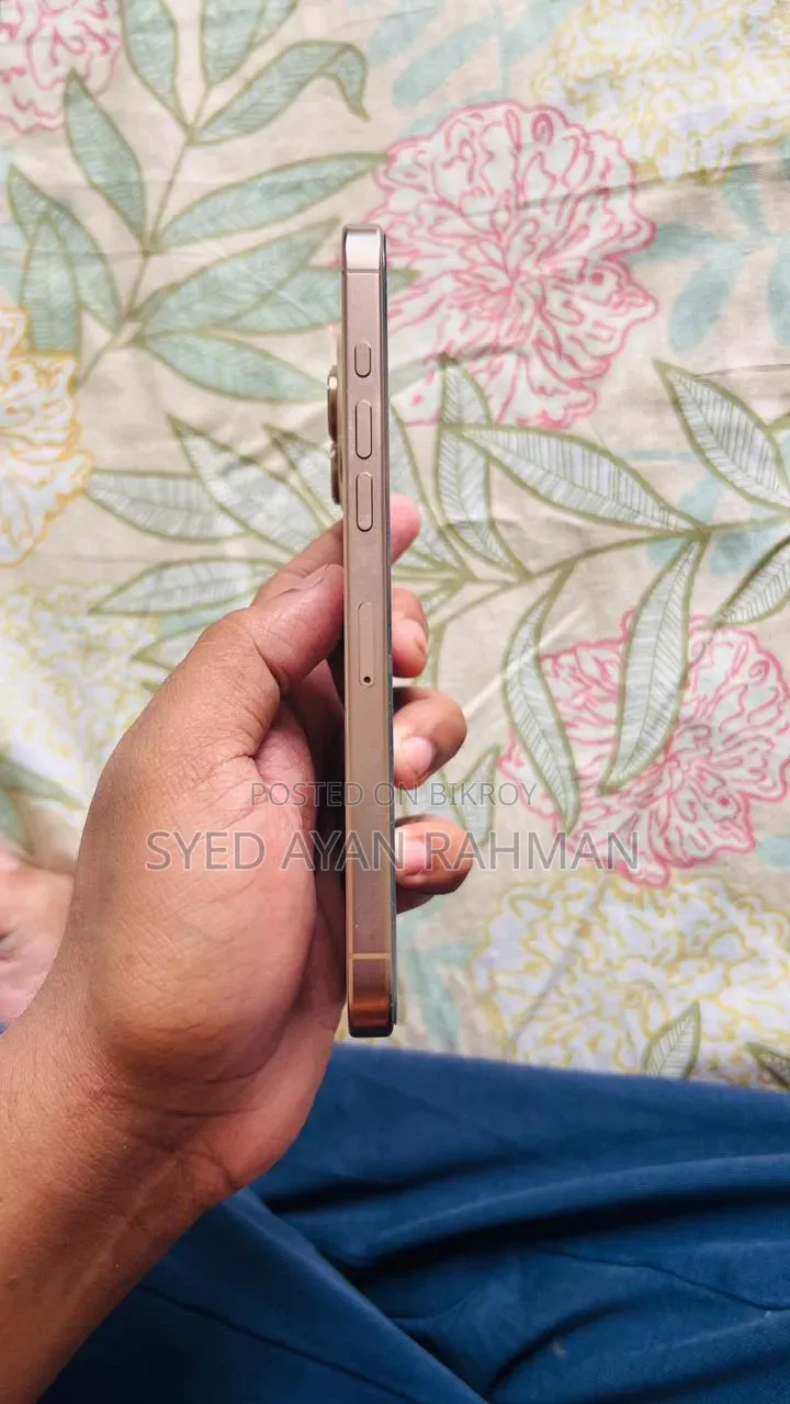 Apple iPhone 16 Pro Max 512 GB Gold