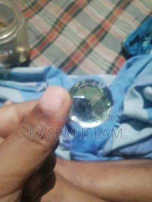 আয়না পাথর