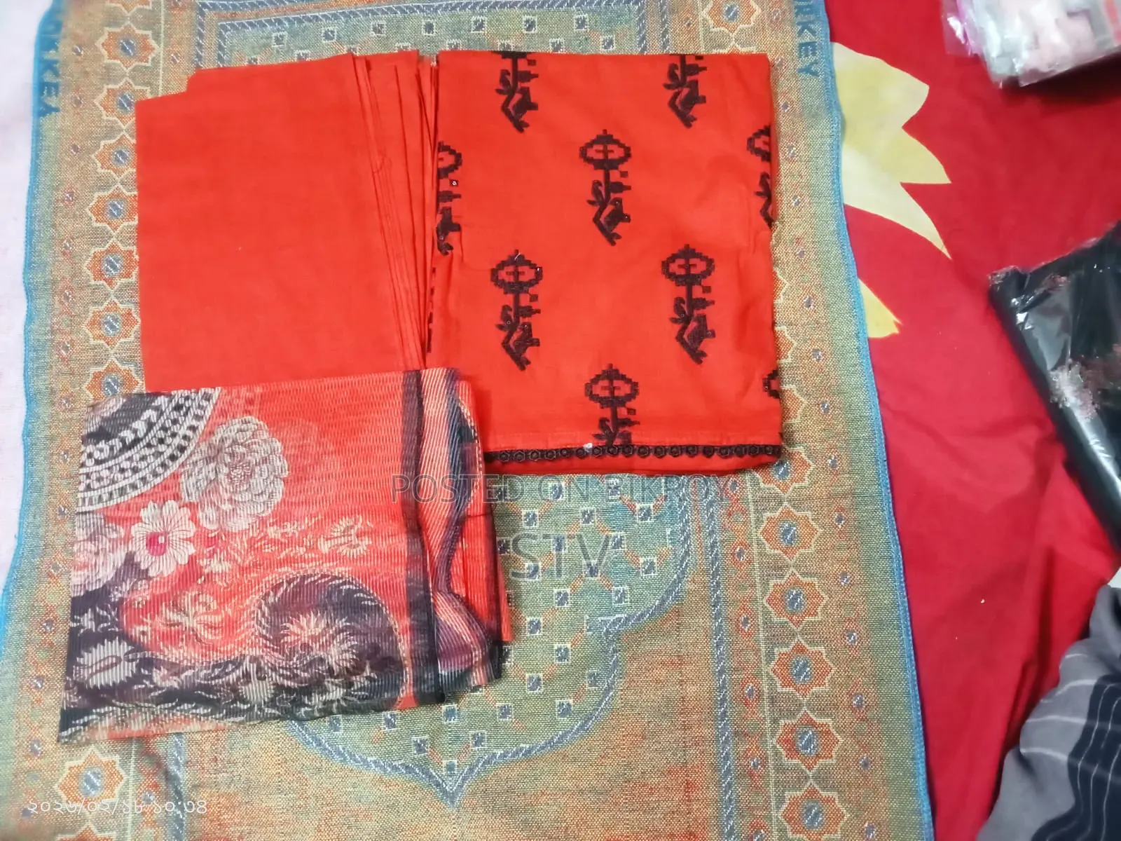 Standard Design Three-Piece Set