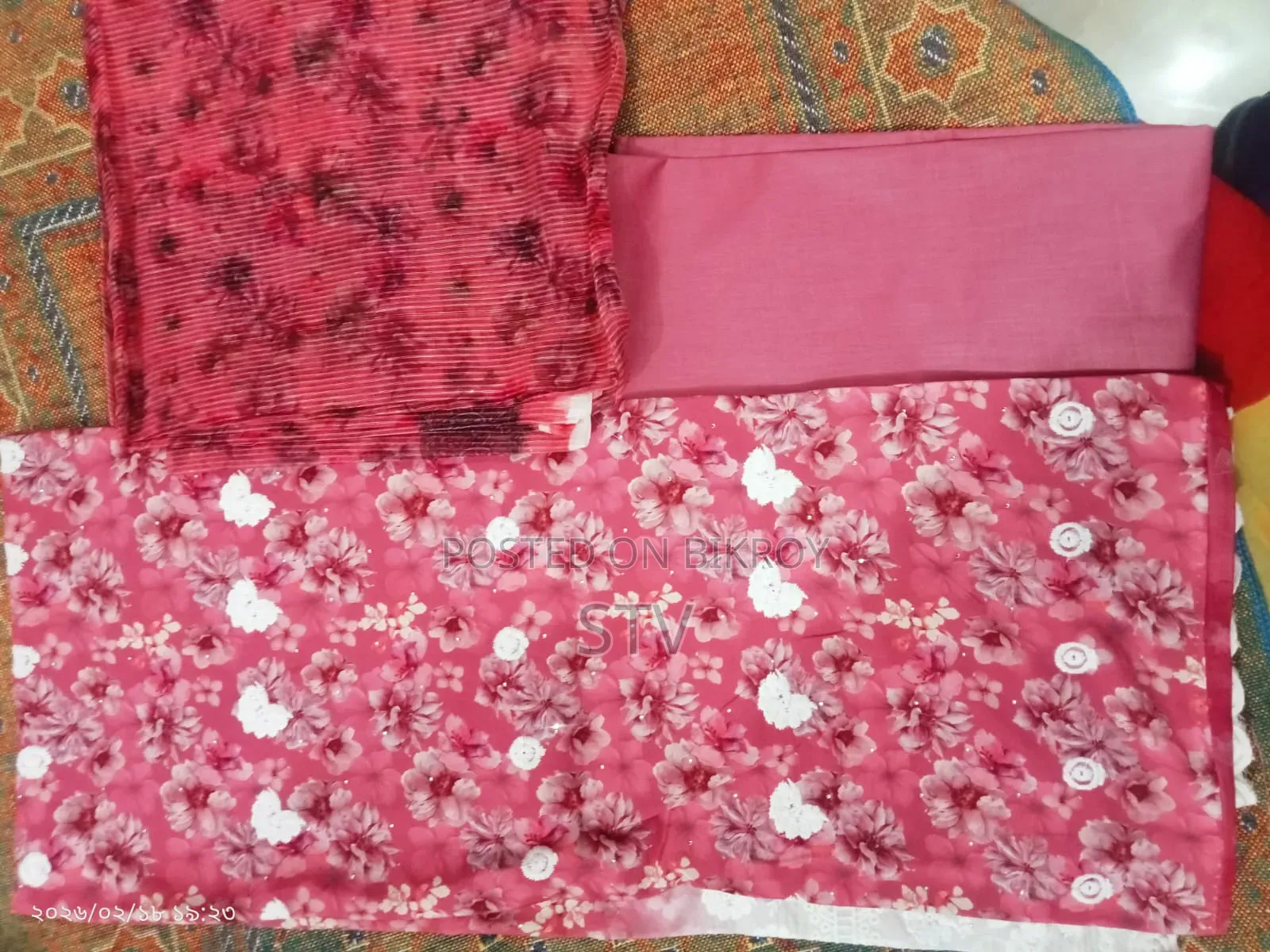 Three-piece with Floral Design and Standard Work