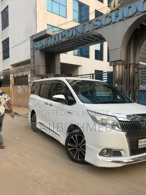 Toyota Esquire 1.8 FWD Hybrid (7 Seater) 2017 Pearl