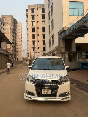 Toyota Esquire 1.8 FWD Hybrid (7 Seater) 2017 Pearl