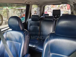 New Toyota Noah 2011 Silver