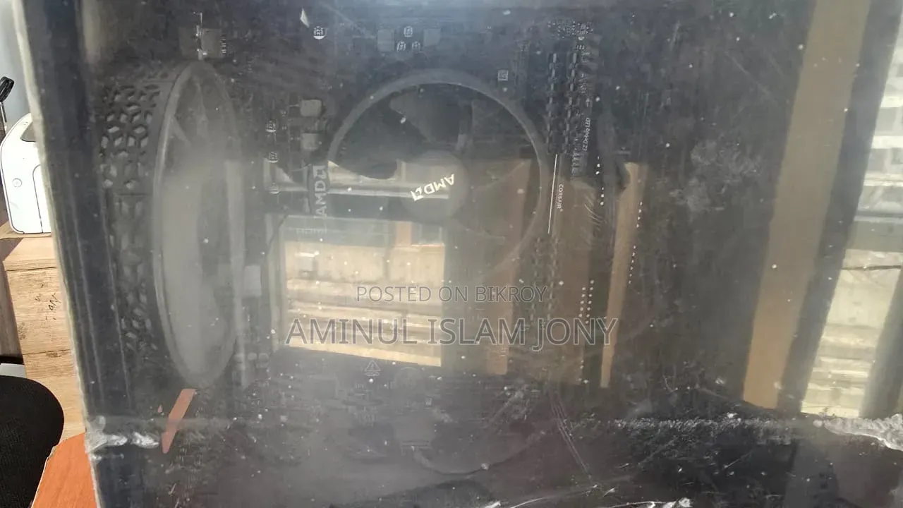 Desktop Computer 16GB AMD Ryzen 5 SSD 256GB