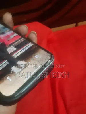 Apple iPhone 11 64 GB