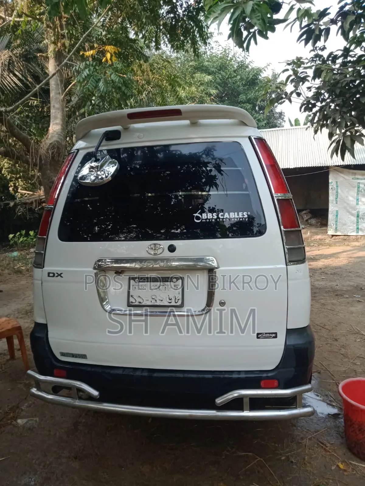 Toyota Noah 2002 White