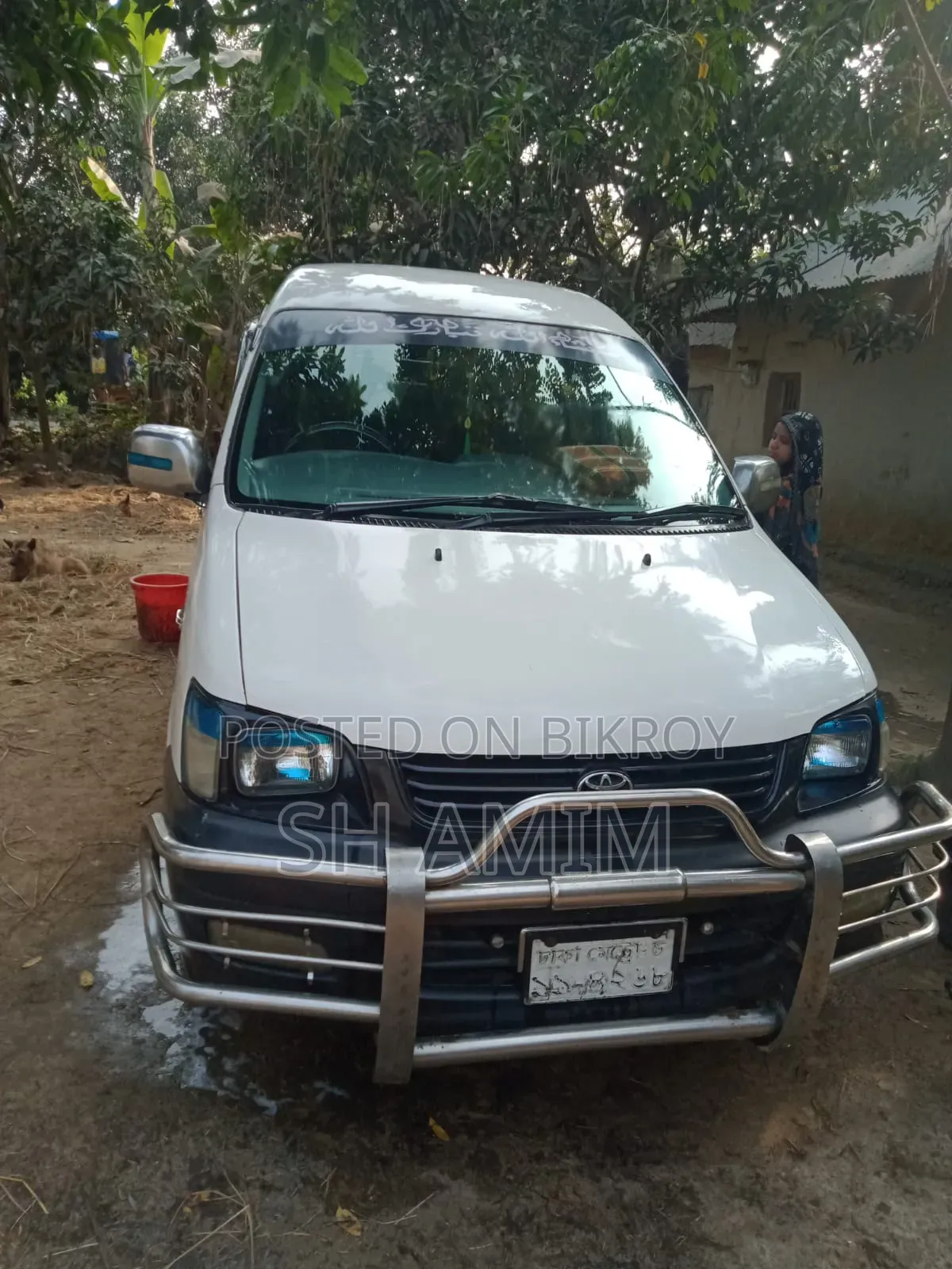 Toyota Noah 2002 White