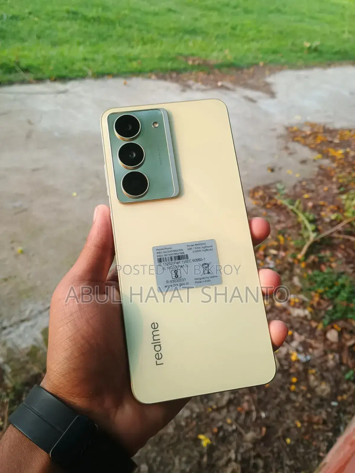 Realme 128 GB Gold