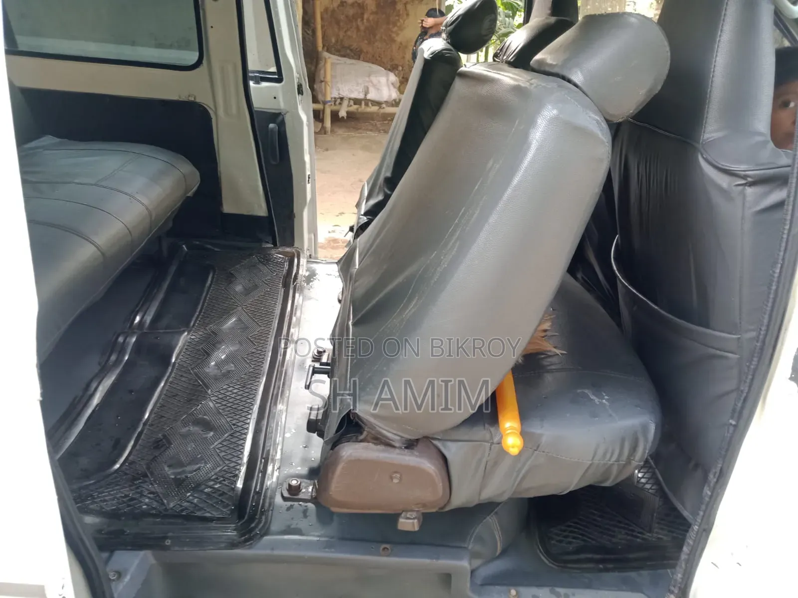 Toyota HiAce 1998 White