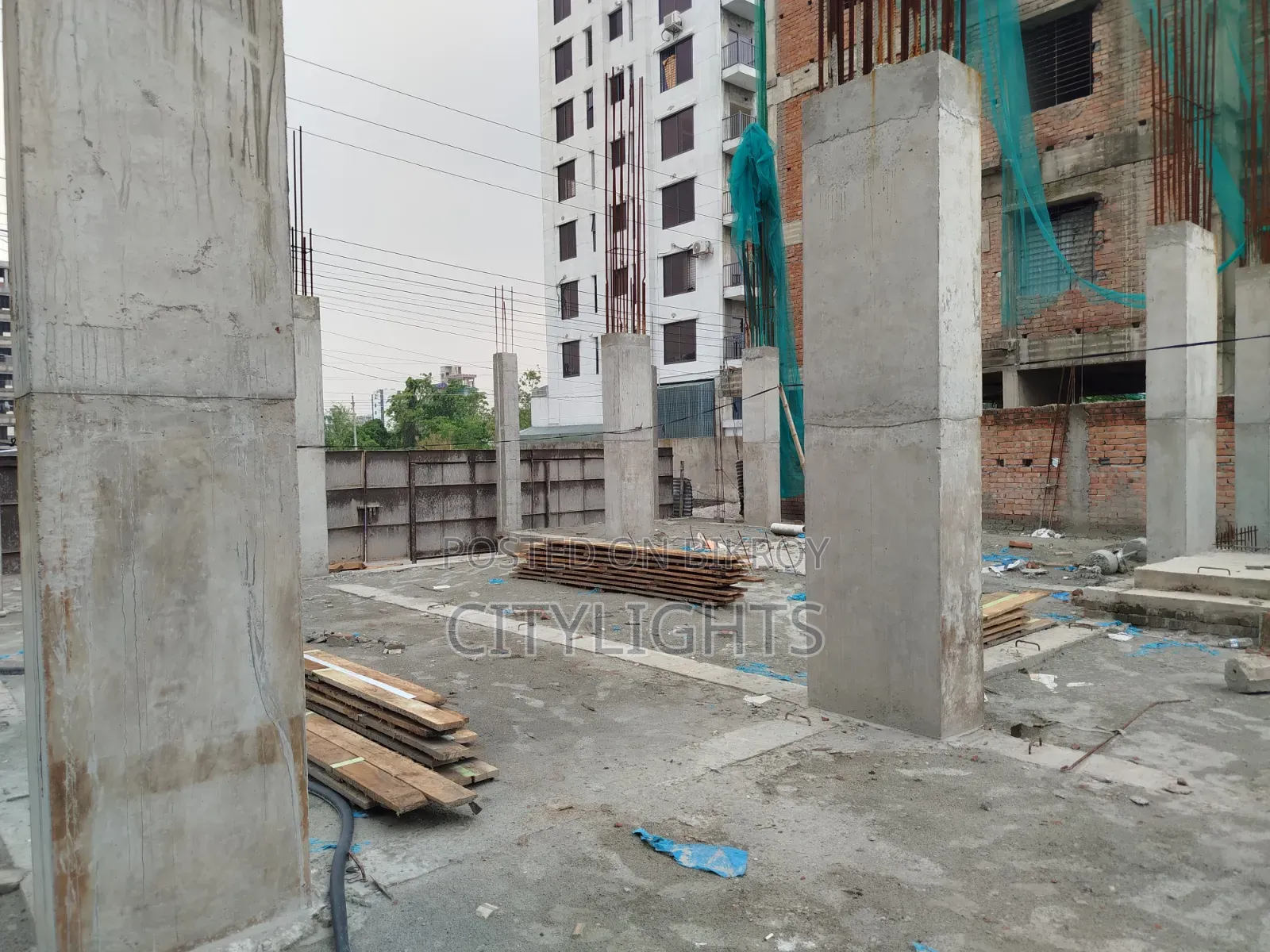 3bdrm Apartment in Citylights Real, Basundhara for Sale