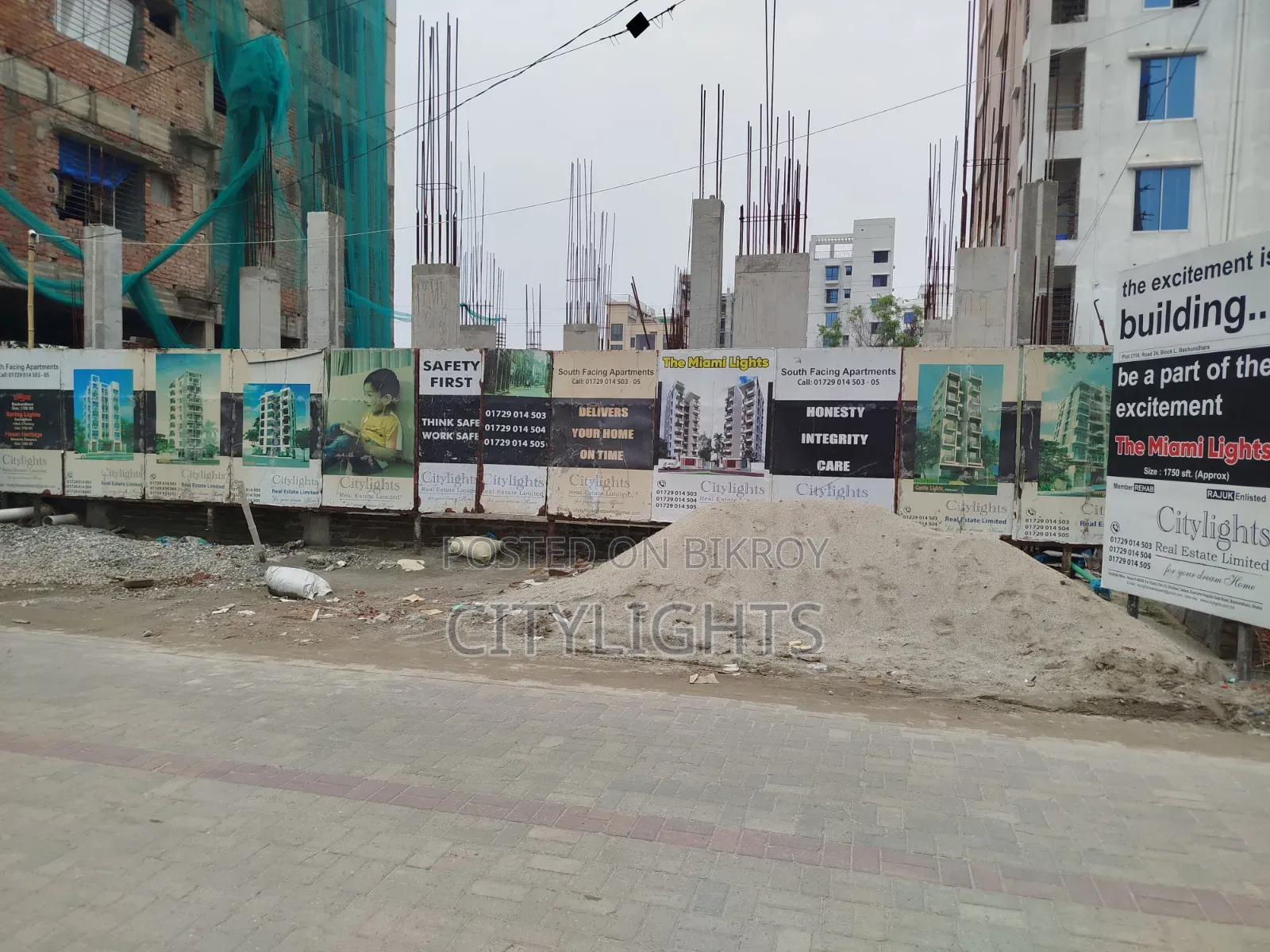 3bdrm Apartment in Citylights Real, Basundhara for Sale