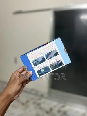 টয়োটা কার লোগো লাইট ব্র্যান্ড নিউ