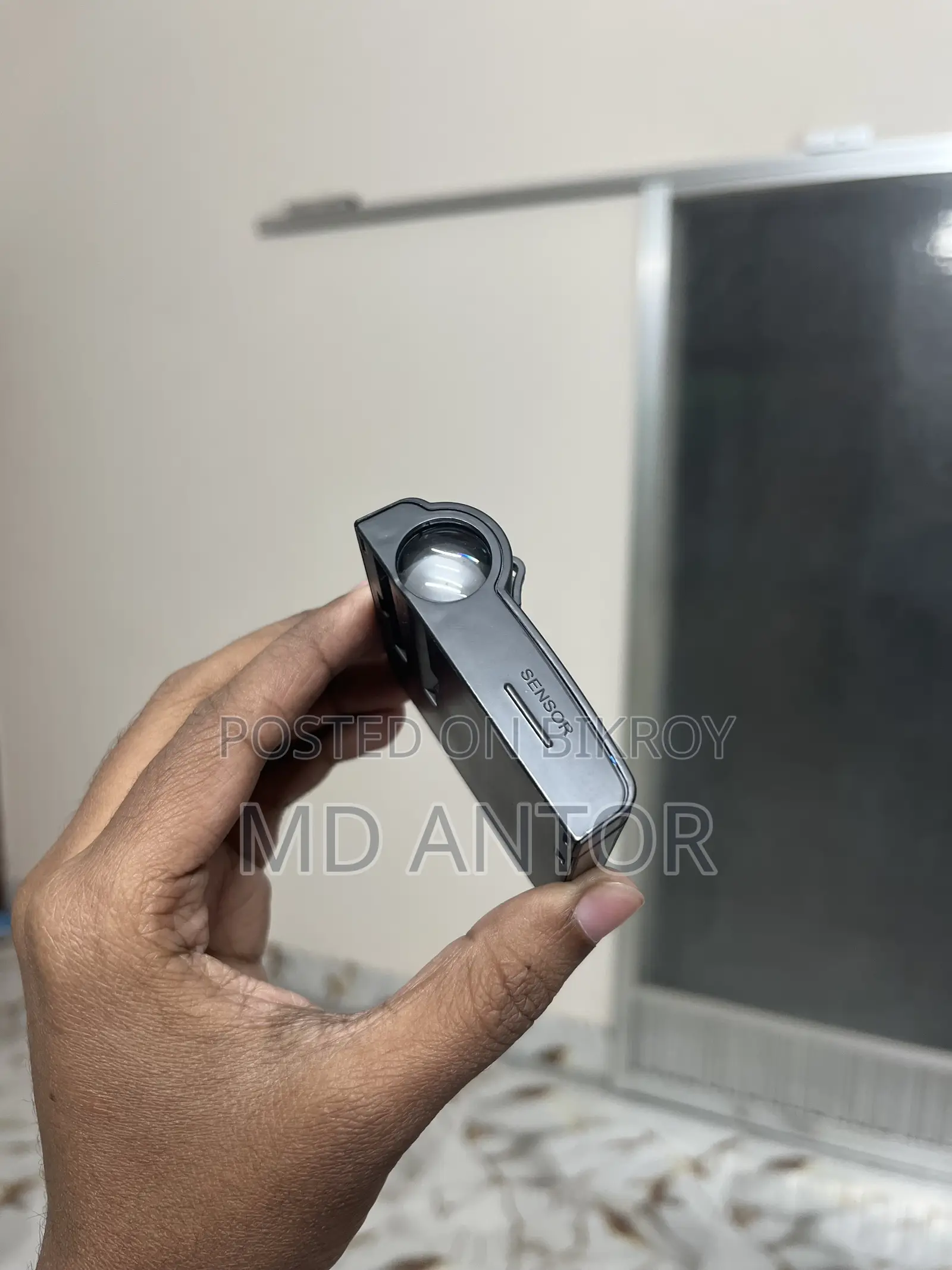 টয়োটা কার লোগো লাইট ব্র্যান্ড নিউ