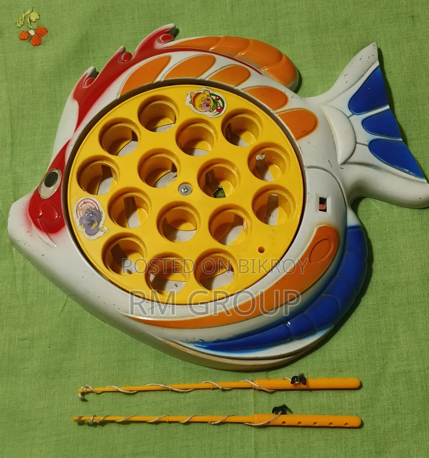 Magnetic Rotating Fishing Game