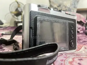 ফুজিফিল্ম ইনস্ট্যাক্স মিনি ইভো